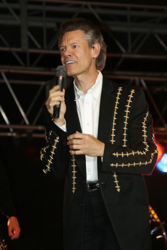 IMAGE: http://i907.photobucket.com/albums/ac276/PhotoJunkie1234/RTSBSA360.jpg