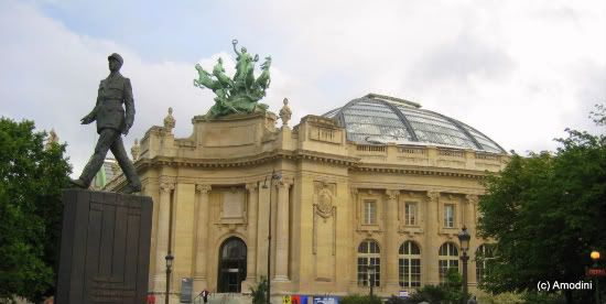 The statue of Charles de Gaulle outside Grand Palais