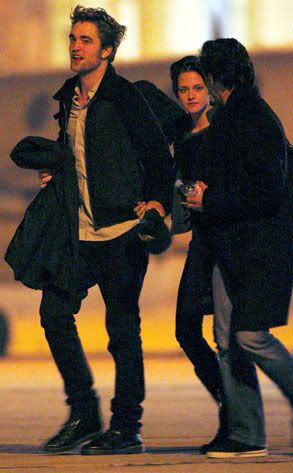 Robsten at Paris - holding hands Pictures, Images and Photos